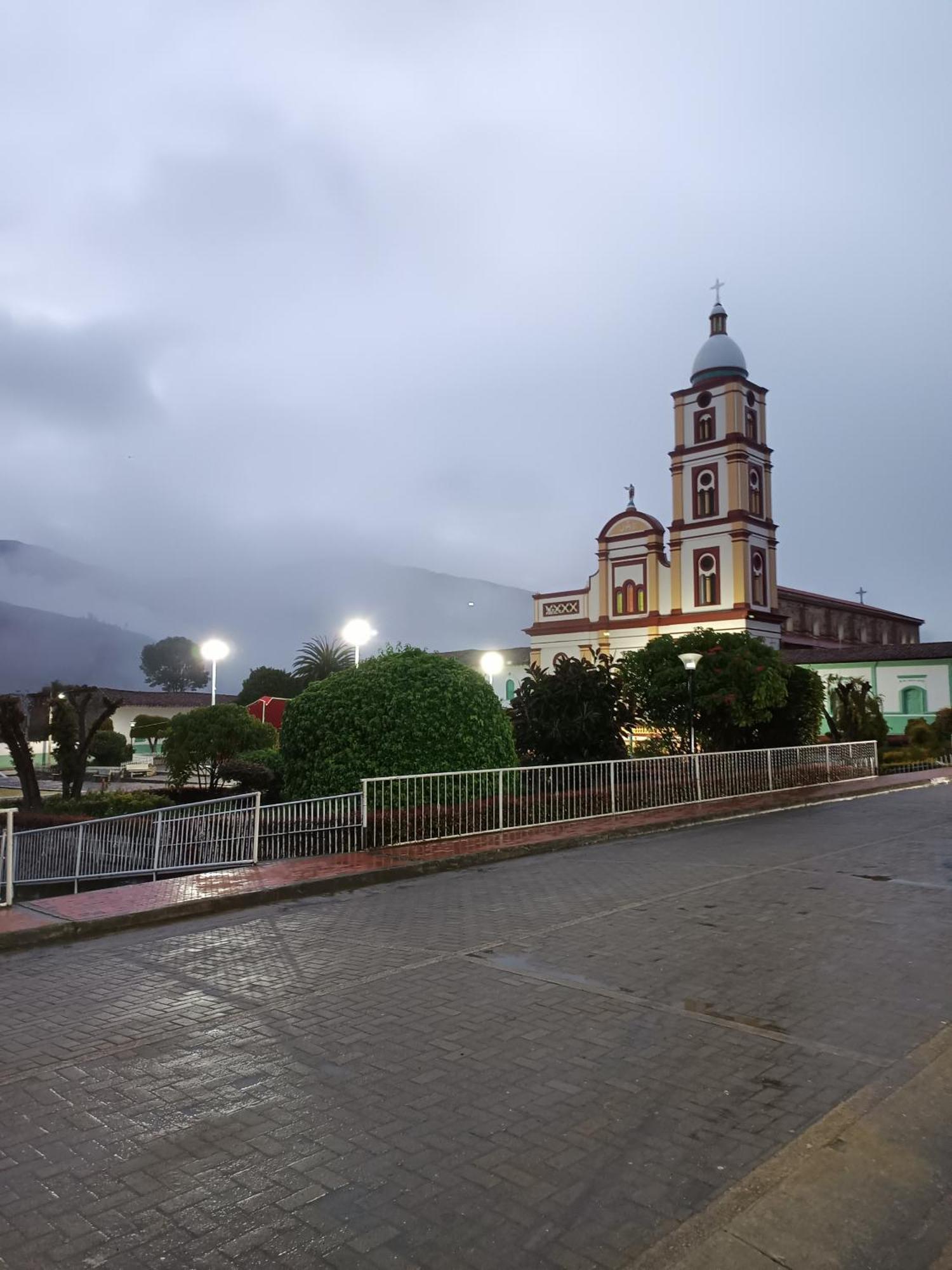 Gll Hotel El Cocuy Exterior foto